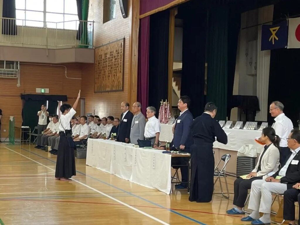 旭区民剣道大会開会式